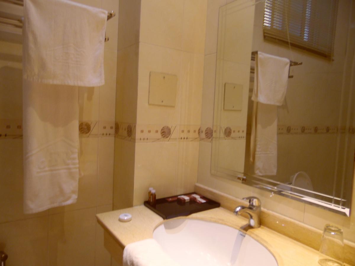 Hotel Belair Residence Μπουζουμπούρα Εξωτερικό φωτογραφία
